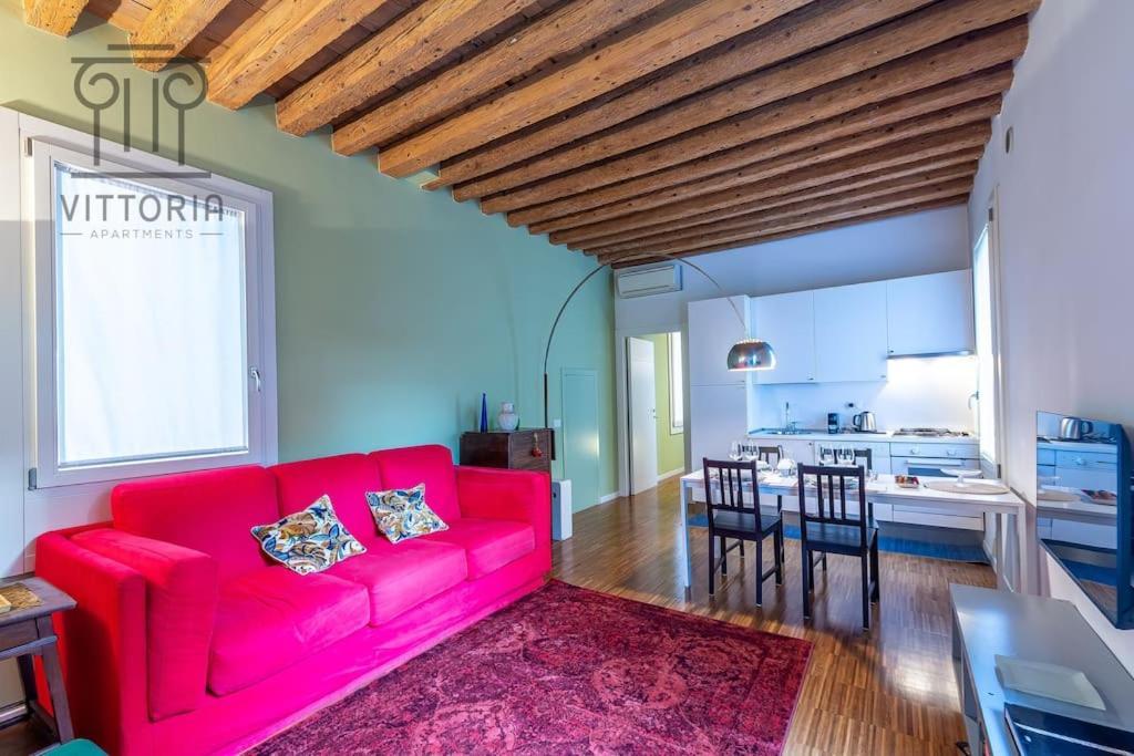 Vittoria Apartments: Soccorso Soccorsetto 비첸차 외부 사진